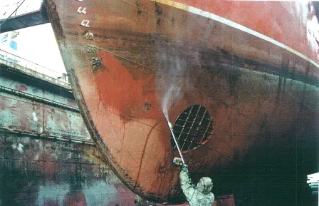 Tank Temizliği ve Yüzey Hazırlığı